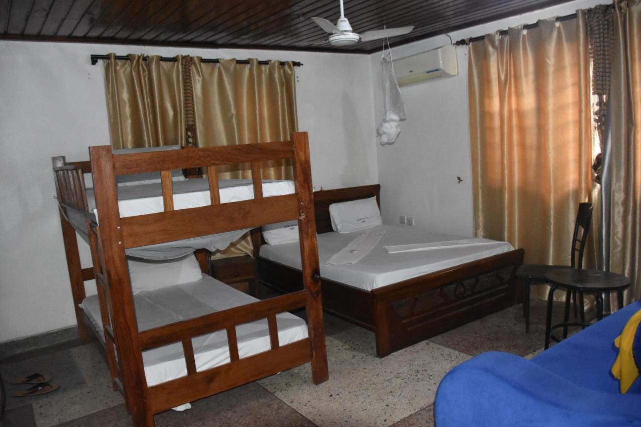 Bed and Breakfast Kituri Royal Annex Daressalam Exterior foto